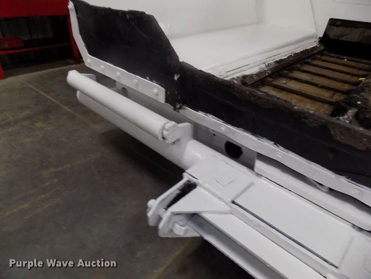 image for item DG2493 2008 Roadtec RP190 paver