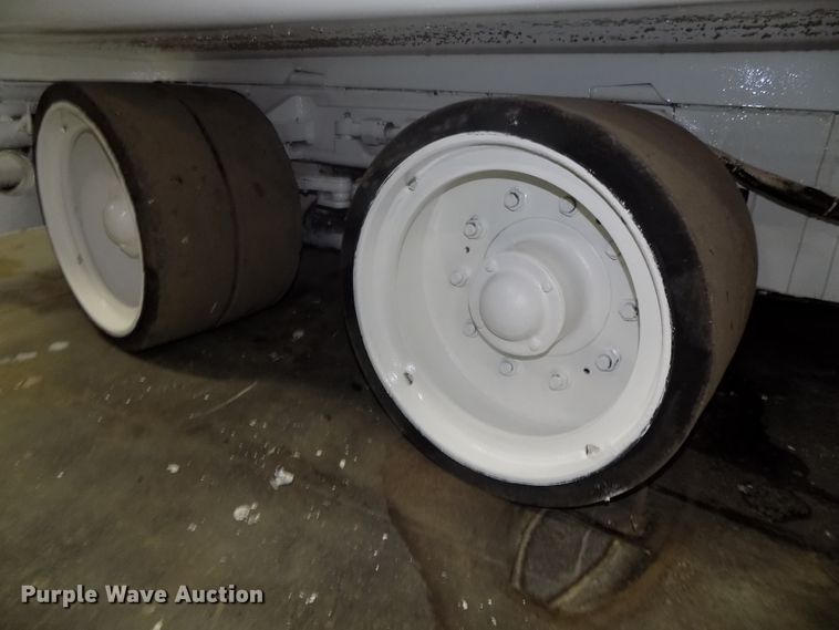 image for item DG2493 2008 Roadtec RP190 paver