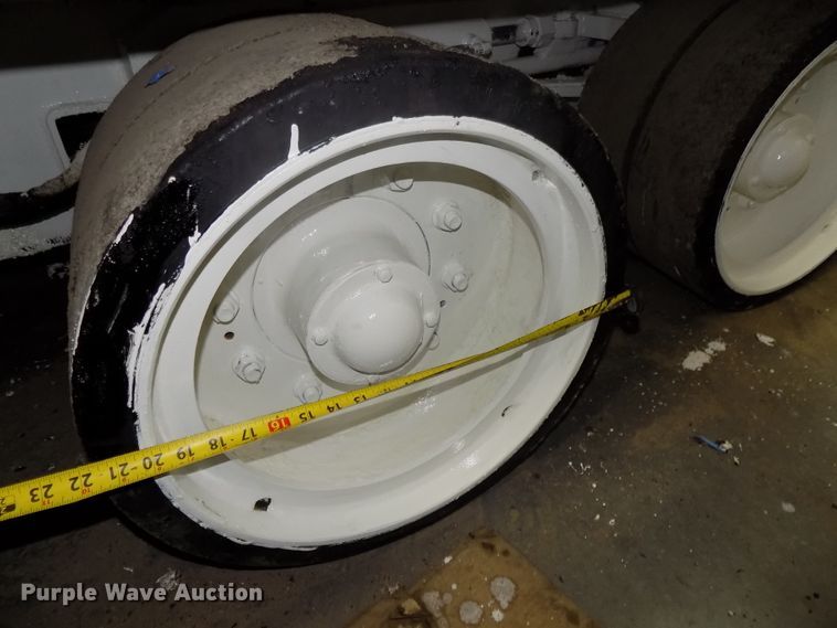 image for item DG2493 2008 Roadtec RP190 paver