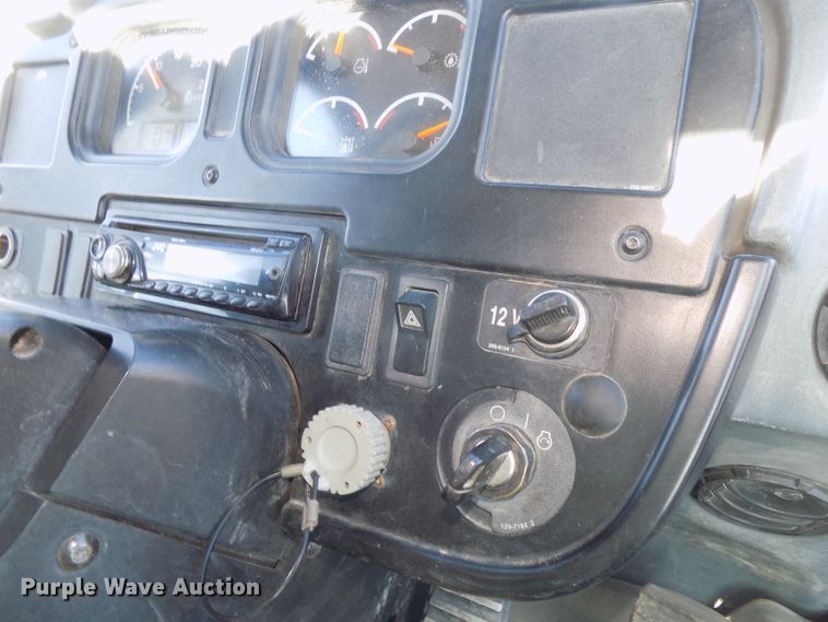 image for item DG2494 2004 Caterpillar 950G Series II wheel loader