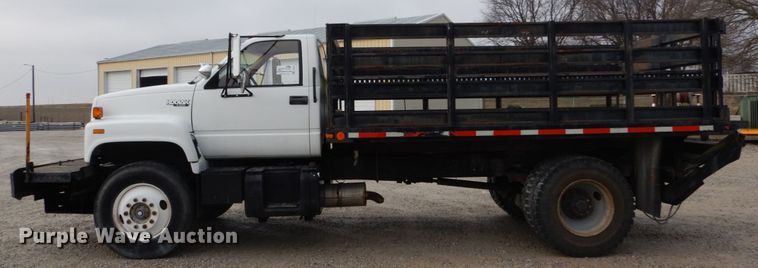 image for item DH5078 1994 Chevrolet Kodiak C6500 flatbed truck