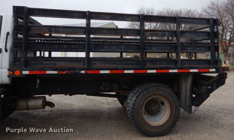 image for item DH5078 1994 Chevrolet Kodiak C6500 flatbed truck