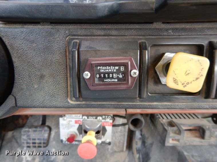 image for item DH5078 1994 Chevrolet Kodiak C6500 flatbed truck