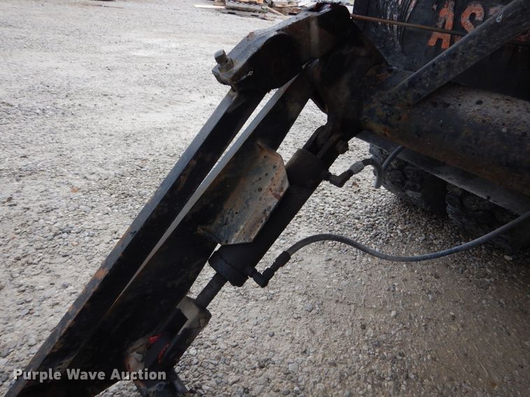 image for item DH5078 1994 Chevrolet Kodiak C6500 flatbed truck