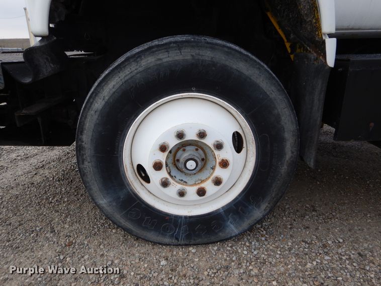 image for item DH5078 1994 Chevrolet Kodiak C6500 flatbed truck