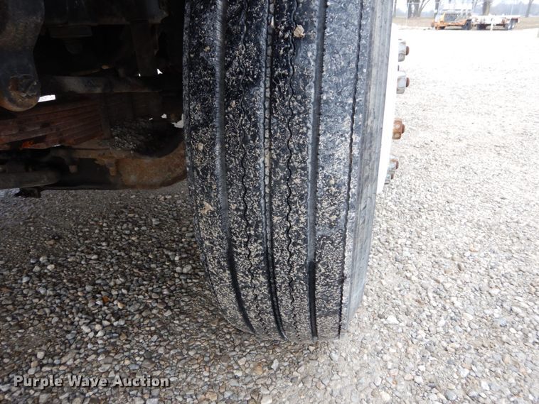 image for item DH5078 1994 Chevrolet Kodiak C6500 flatbed truck