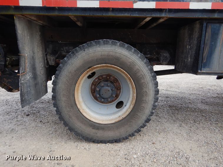 image for item DH5078 1994 Chevrolet Kodiak C6500 flatbed truck