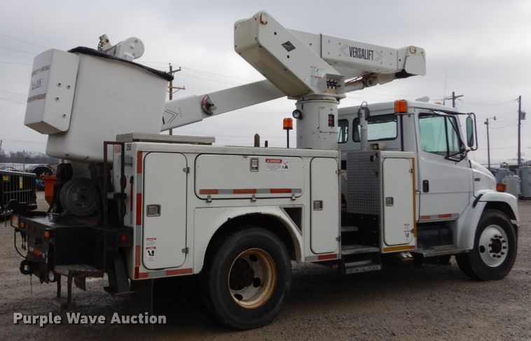 image for item DH5079 2003 Freightliner FL70 bucket truck