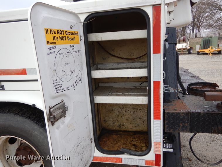 image for item DH5079 2003 Freightliner FL70 bucket truck