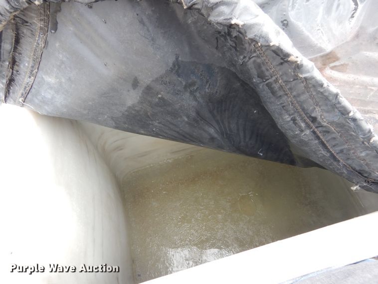 image for item DH5079 2003 Freightliner FL70 bucket truck