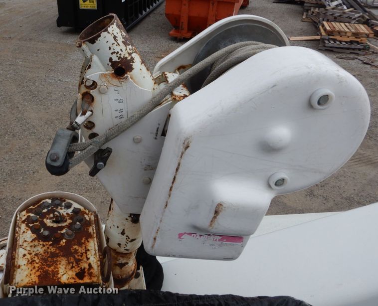 image for item DH5079 2003 Freightliner FL70 bucket truck