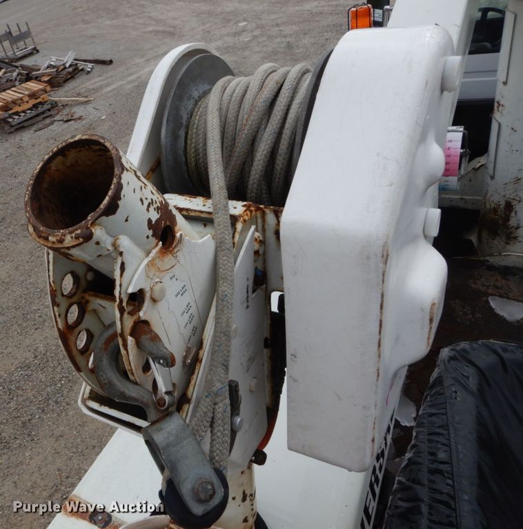 image for item DH5079 2003 Freightliner FL70 bucket truck