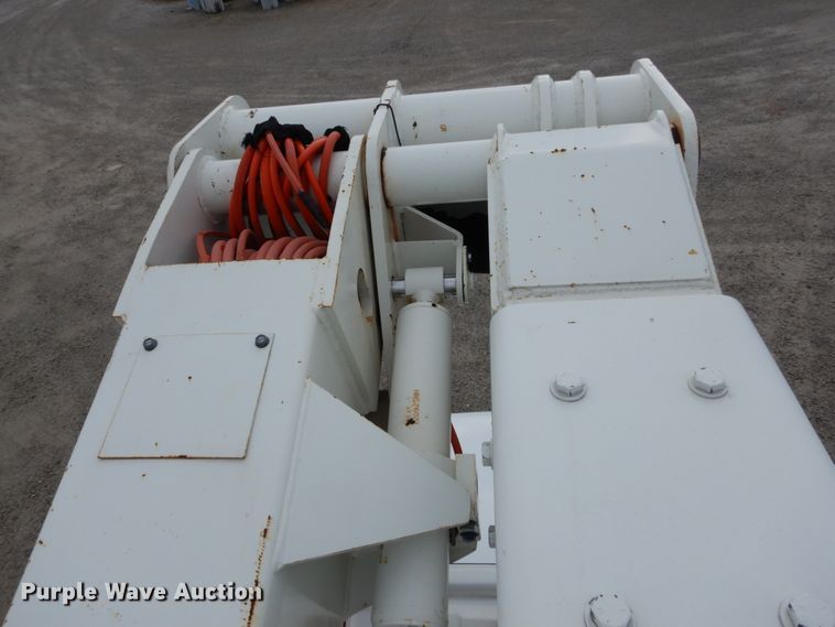 image for item DH5079 2003 Freightliner FL70 bucket truck