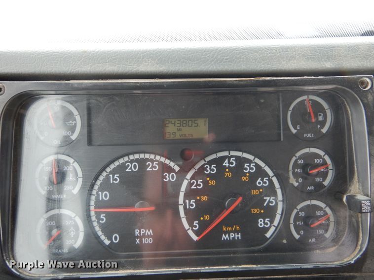 image for item DH5079 2003 Freightliner FL70 bucket truck