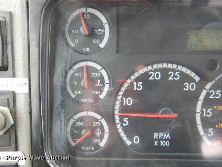 image for item DH5079 2003 Freightliner FL70 bucket truck