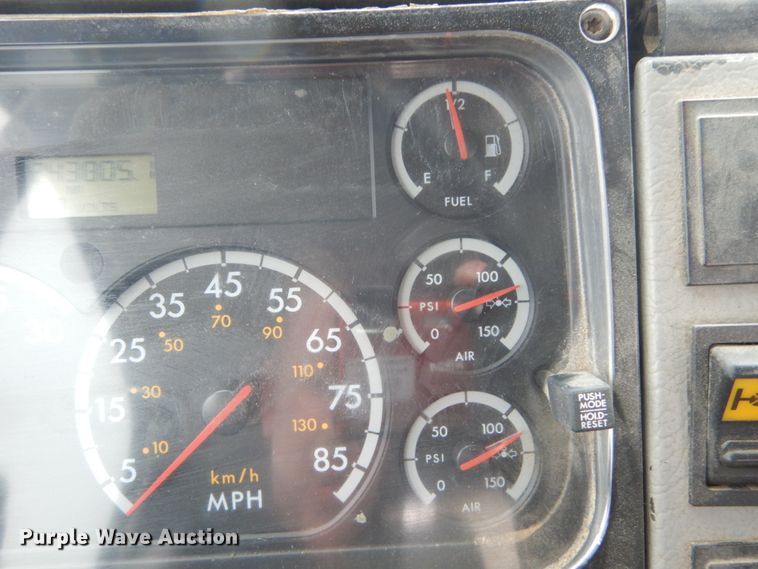 image for item DH5079 2003 Freightliner FL70 bucket truck