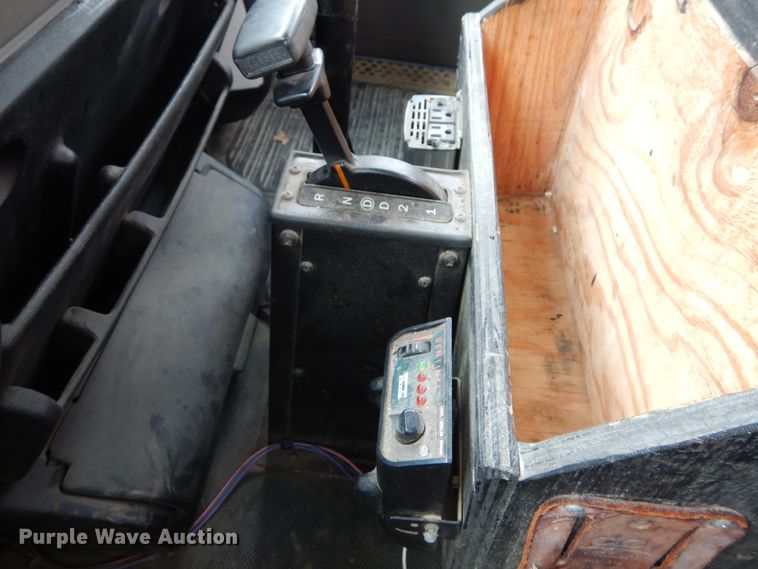 image for item DH5079 2003 Freightliner FL70 bucket truck