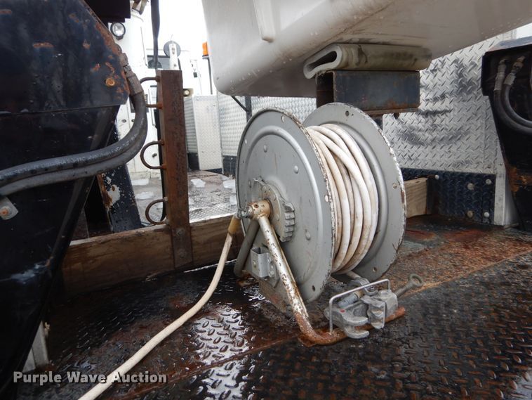 image for item DH5079 2003 Freightliner FL70 bucket truck