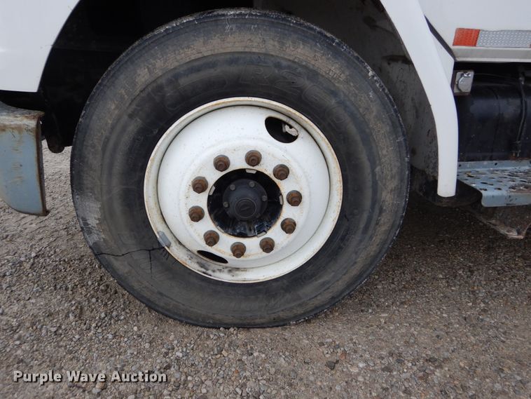 image for item DH5079 2003 Freightliner FL70 bucket truck