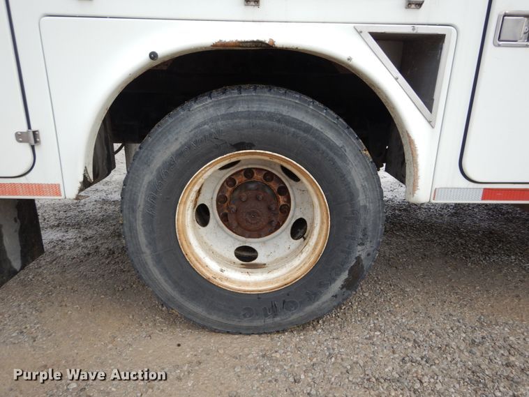 image for item DH5079 2003 Freightliner FL70 bucket truck