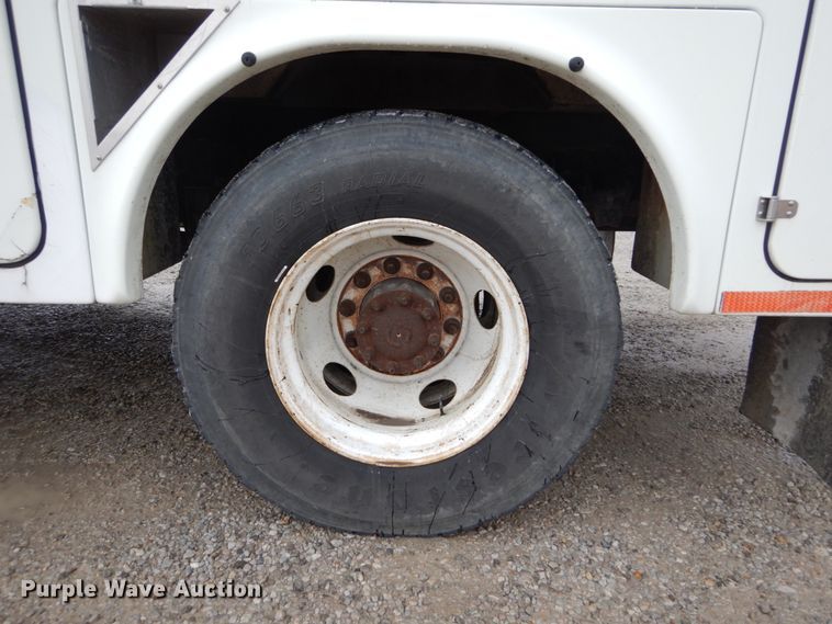 image for item DH5079 2003 Freightliner FL70 bucket truck