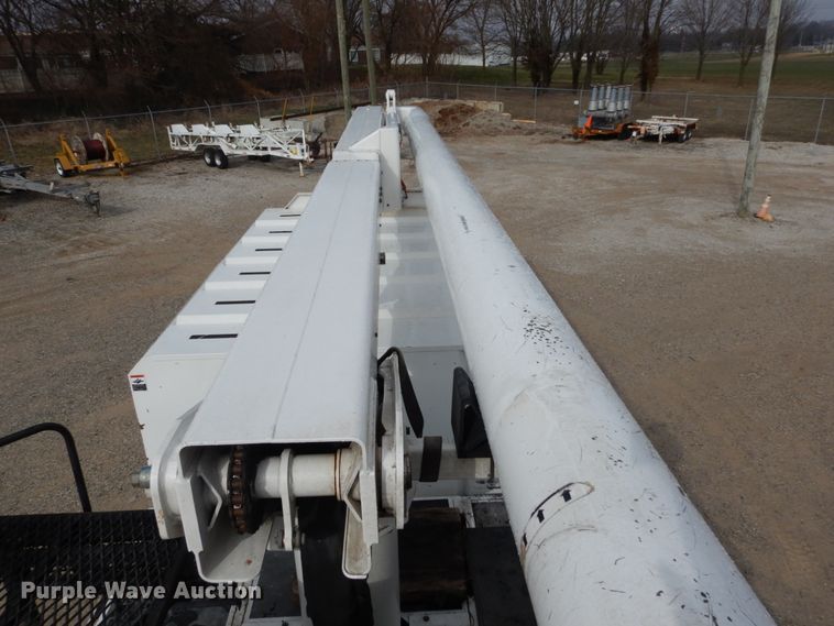 image for item DH5080 2011 International 4400 forestry bucket truck