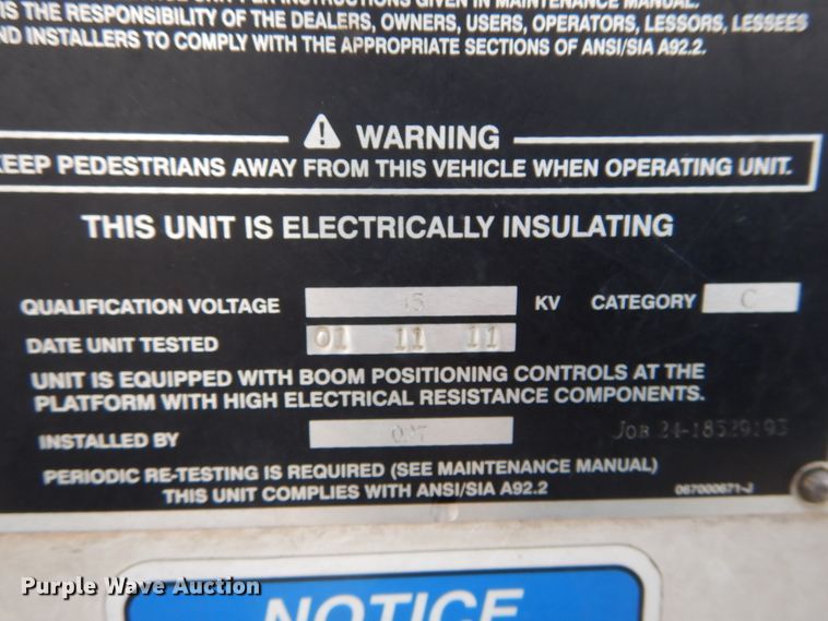 image for item DH5080 2011 International 4400 forestry bucket truck