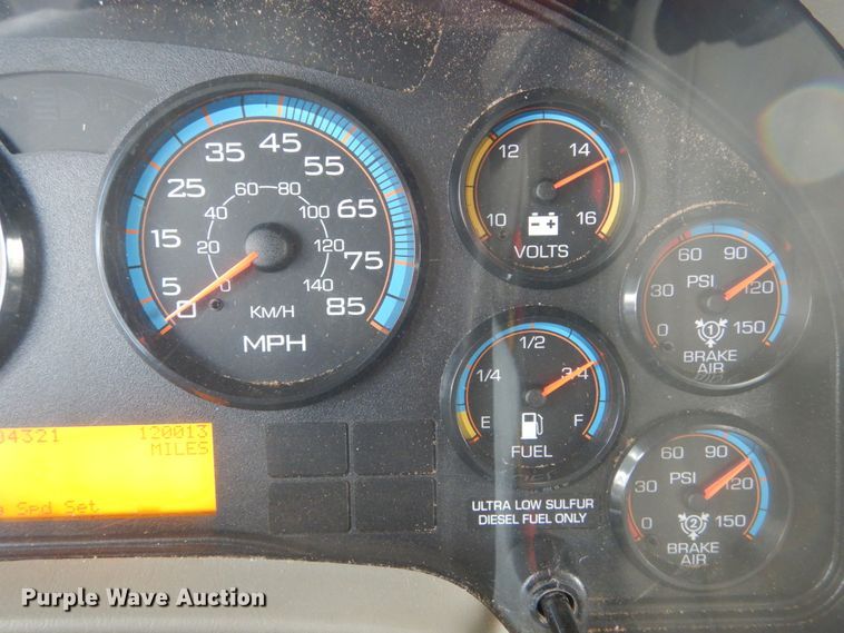 image for item DH5080 2011 International 4400 forestry bucket truck