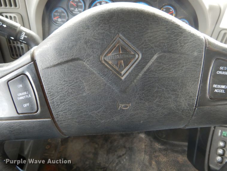 image for item DH5080 2011 International 4400 forestry bucket truck