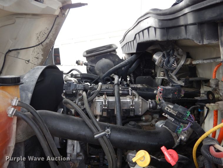 image for item DH5080 2011 International 4400 forestry bucket truck