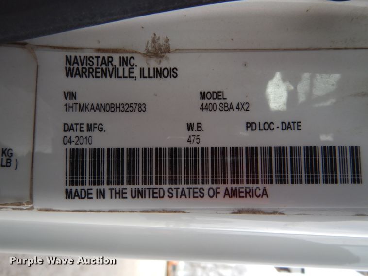 image for item DH5080 2011 International 4400 forestry bucket truck