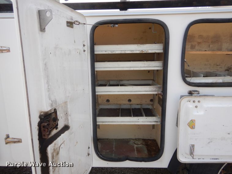 image for item DH5081 2010 International 4300 bucket truck