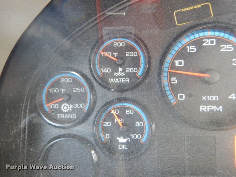 image for item DH5081 2010 International 4300 bucket truck