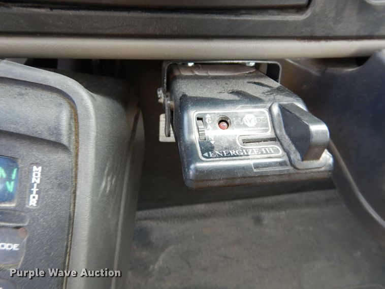 image for item DH5081 2010 International 4300 bucket truck