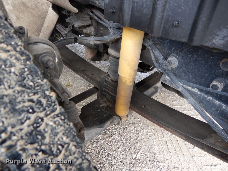 image for item DH5081 2010 International 4300 bucket truck