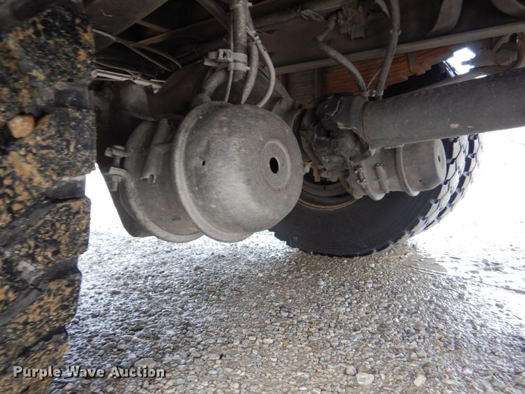 image for item DH5081 2010 International 4300 bucket truck