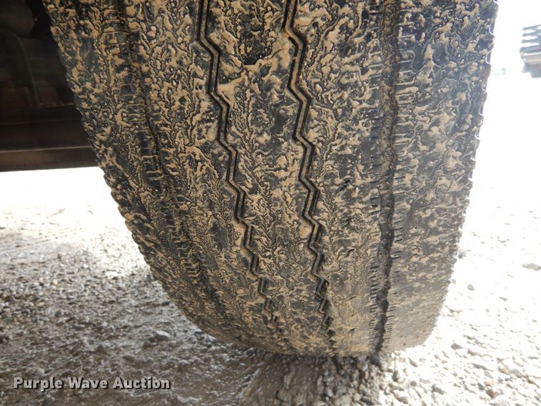 image for item DH5081 2010 International 4300 bucket truck