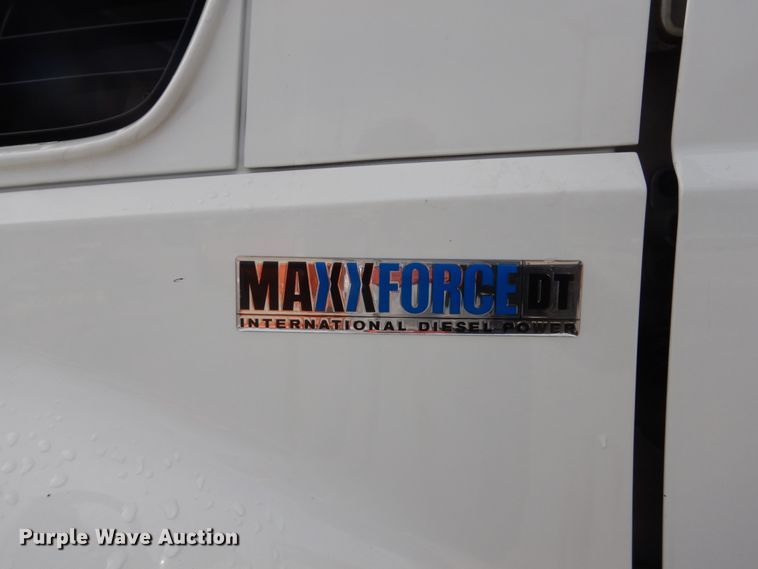 image for item DH5081 2010 International 4300 bucket truck