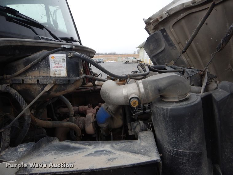 image for item DH6324 2002 Freightliner FL80 bucket truck