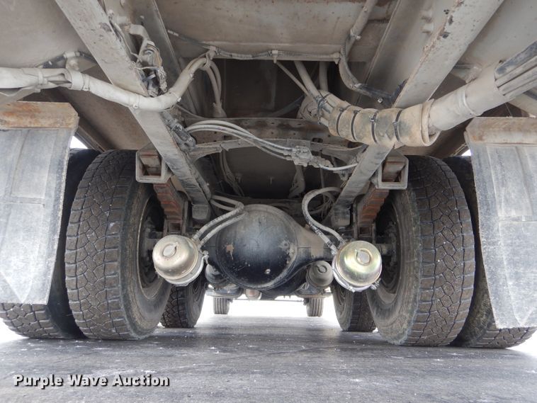 image for item DH6324 2002 Freightliner FL80 bucket truck