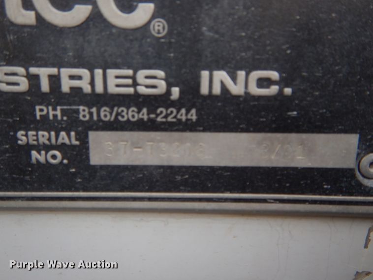 image for item DH6324 2002 Freightliner FL80 bucket truck