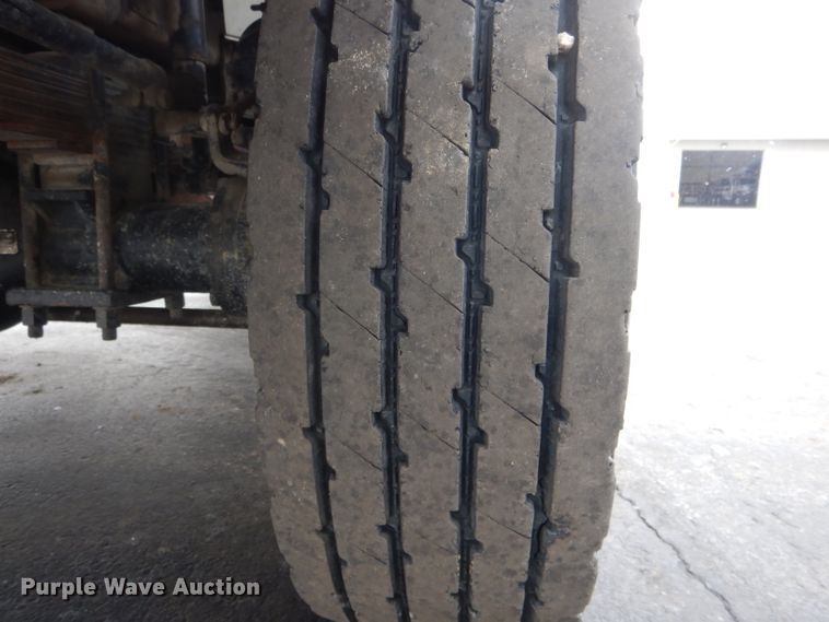 image for item DH6324 2002 Freightliner FL80 bucket truck