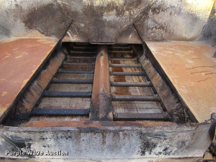 image for item DH8338 2010 Dynapac F1000W paver