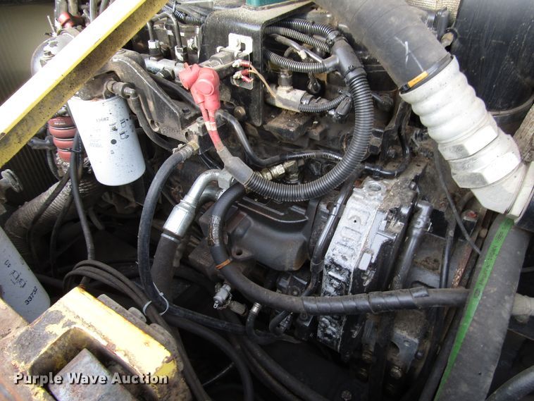 image for item DH8338 2010 Dynapac F1000W paver