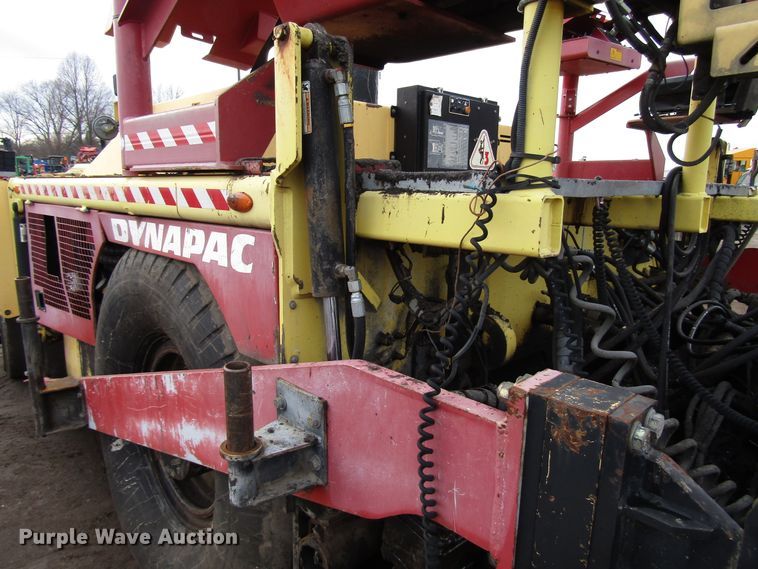 image for item DH8338 2010 Dynapac F1000W paver