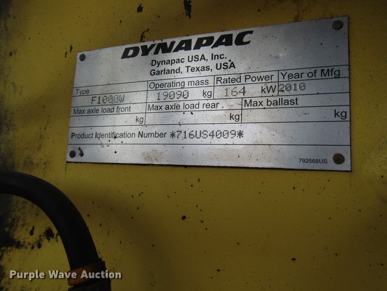 image for item DH8338 2010 Dynapac F1000W paver