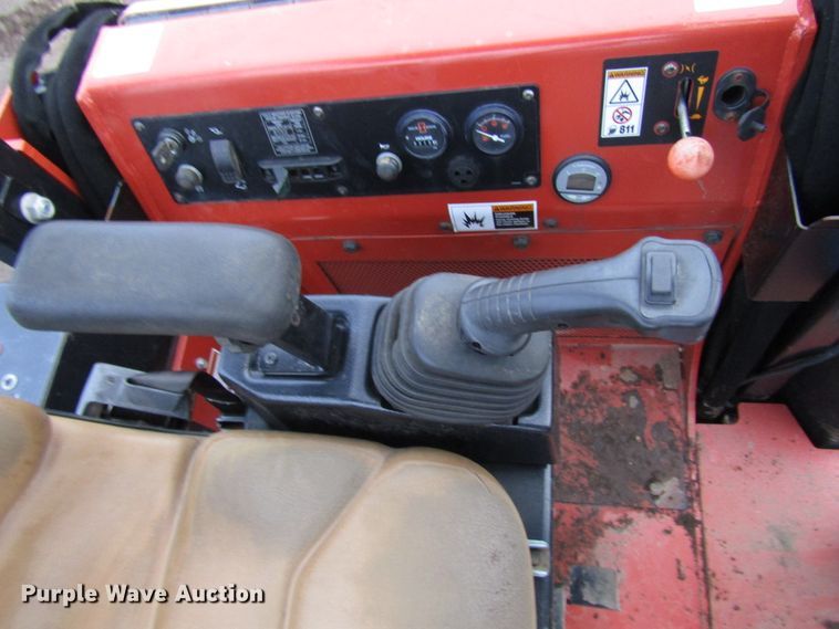 image for item DH8340 2013 Ditch Witch XT855 excavator tool carrier