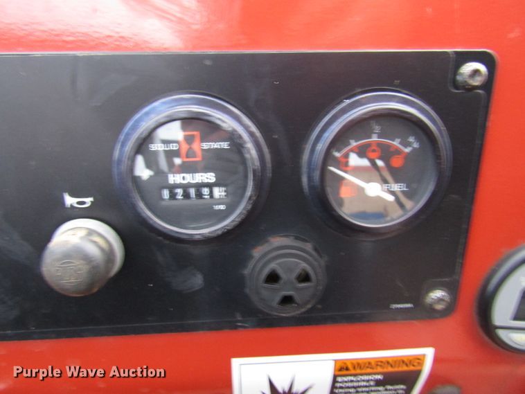 image for item DH8340 2013 Ditch Witch XT855 excavator tool carrier