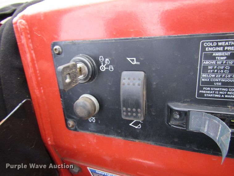 image for item DH8340 2013 Ditch Witch XT855 excavator tool carrier