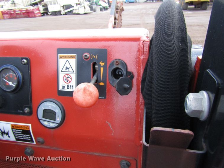 image for item DH8340 2013 Ditch Witch XT855 excavator tool carrier